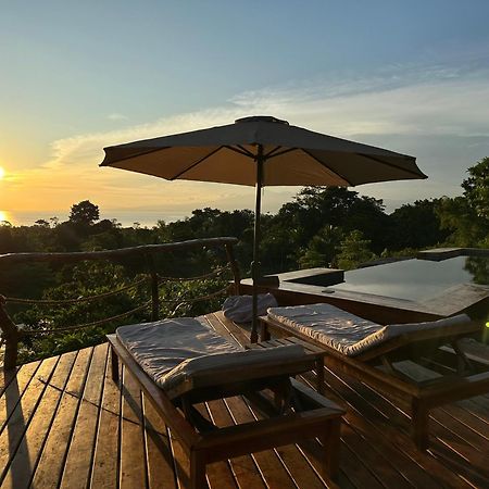 Nakabalo Guesthouse & Restaurant ซีคีฮอร์ ภายนอก รูปภาพ