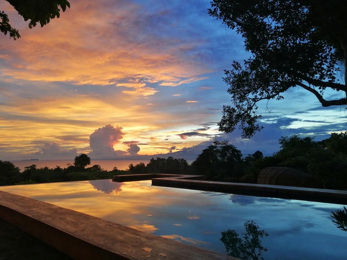Nakabalo Guesthouse & Restaurant ซีคีฮอร์ ภายนอก รูปภาพ