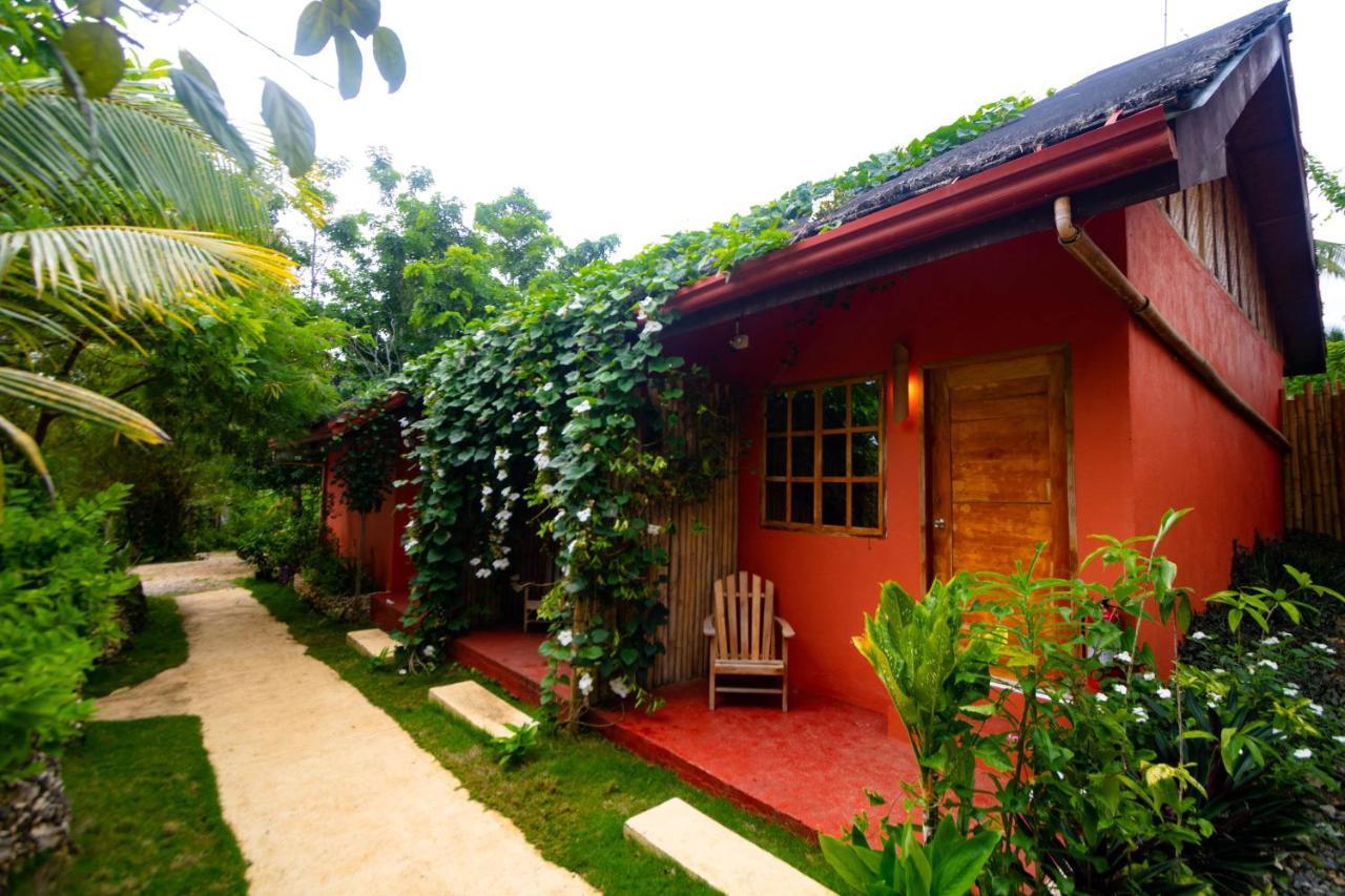Nakabalo Guesthouse & Restaurant ซีคีฮอร์ ภายนอก รูปภาพ