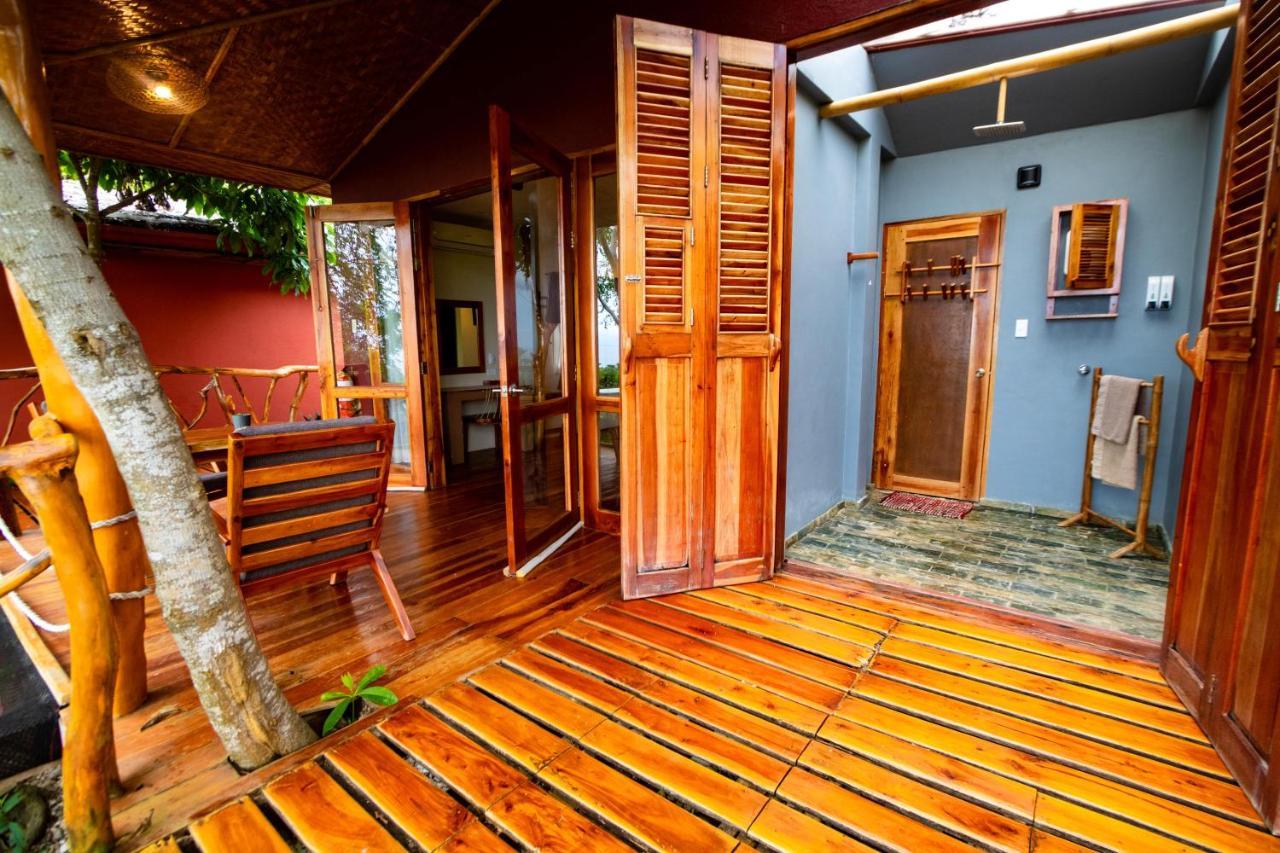 Nakabalo Guesthouse & Restaurant ซีคีฮอร์ ภายนอก รูปภาพ