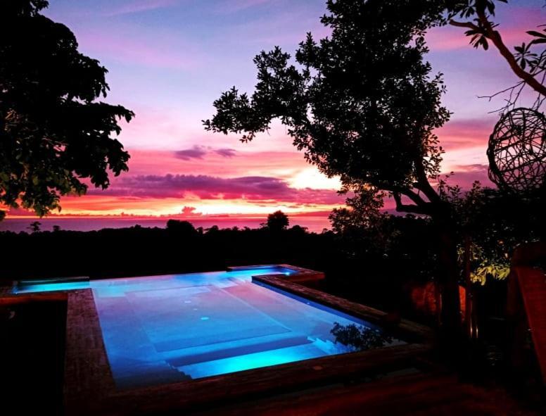 Nakabalo Guesthouse & Restaurant ซีคีฮอร์ ภายนอก รูปภาพ