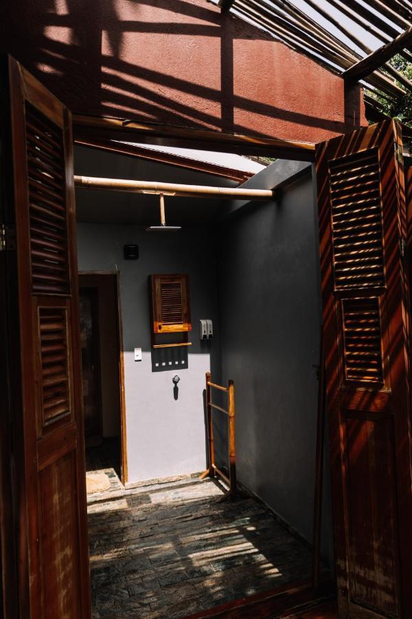 Nakabalo Guesthouse & Restaurant ซีคีฮอร์ ภายนอก รูปภาพ